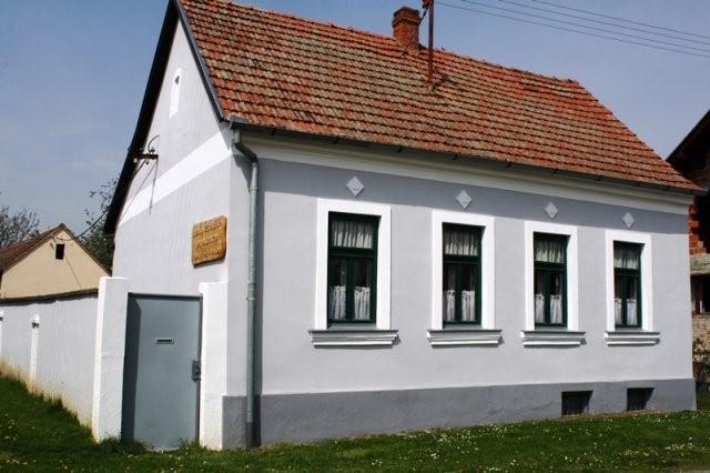 Seoski Turiziam Larva Trenkovo Exterior photo