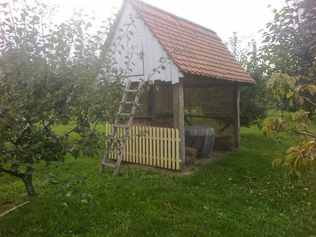 Seoski Turiziam Larva Trenkovo Exterior photo